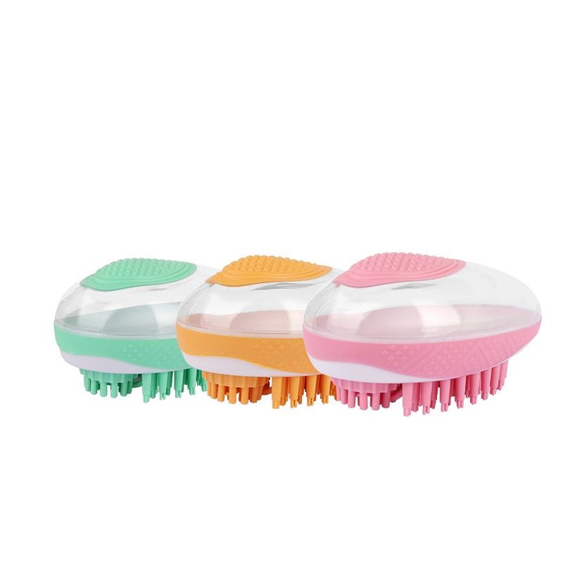 Shine and Comfort with our 2-in-1 Pet Spa Brush